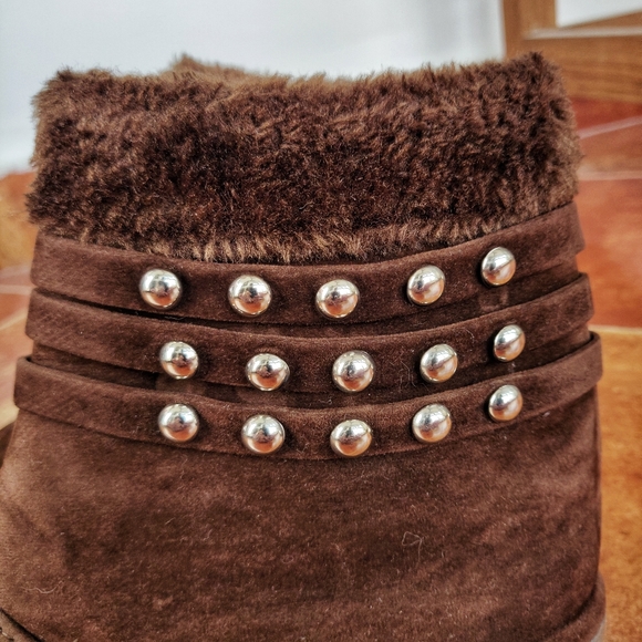 Suede Brown Ankle Boots - Picture 3 of 6